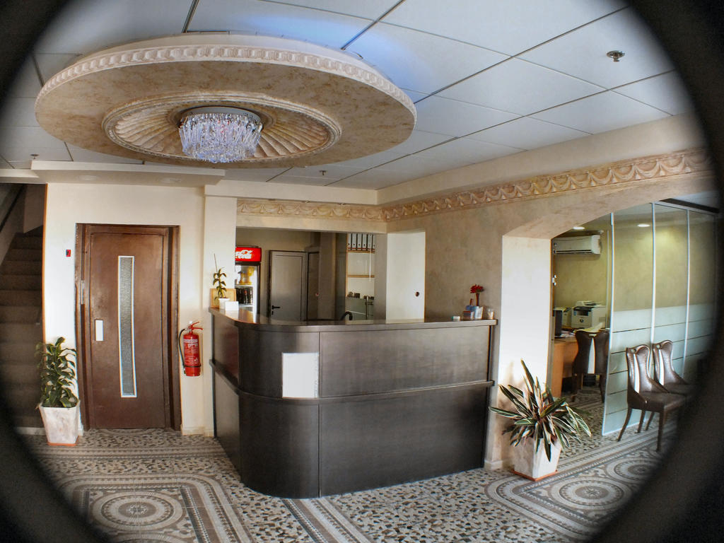 Sea Hotel And Restaurant Naharia Buitenkant foto